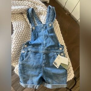 Toddler Girls Jean Short Overalls size 5T - H&M Brand